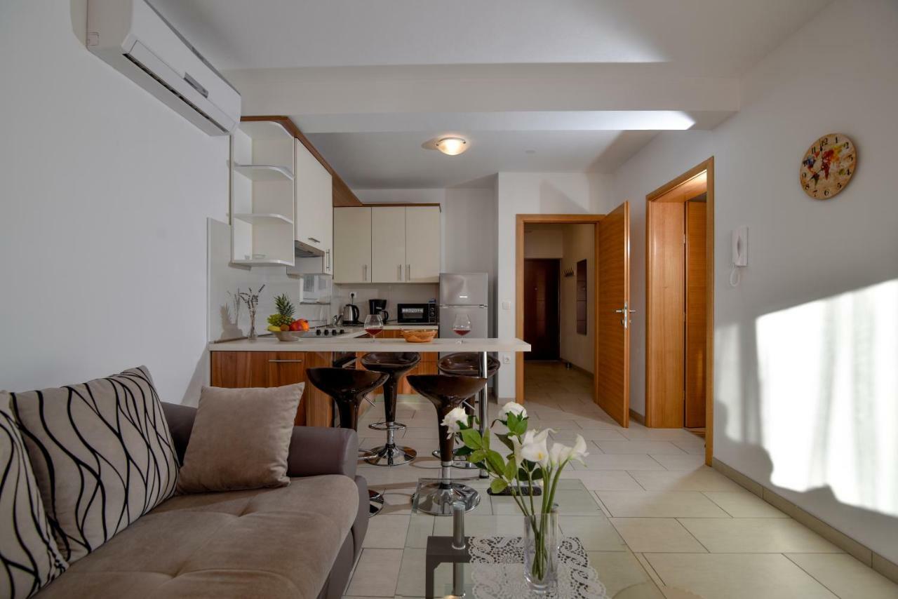 Stella Apartment *