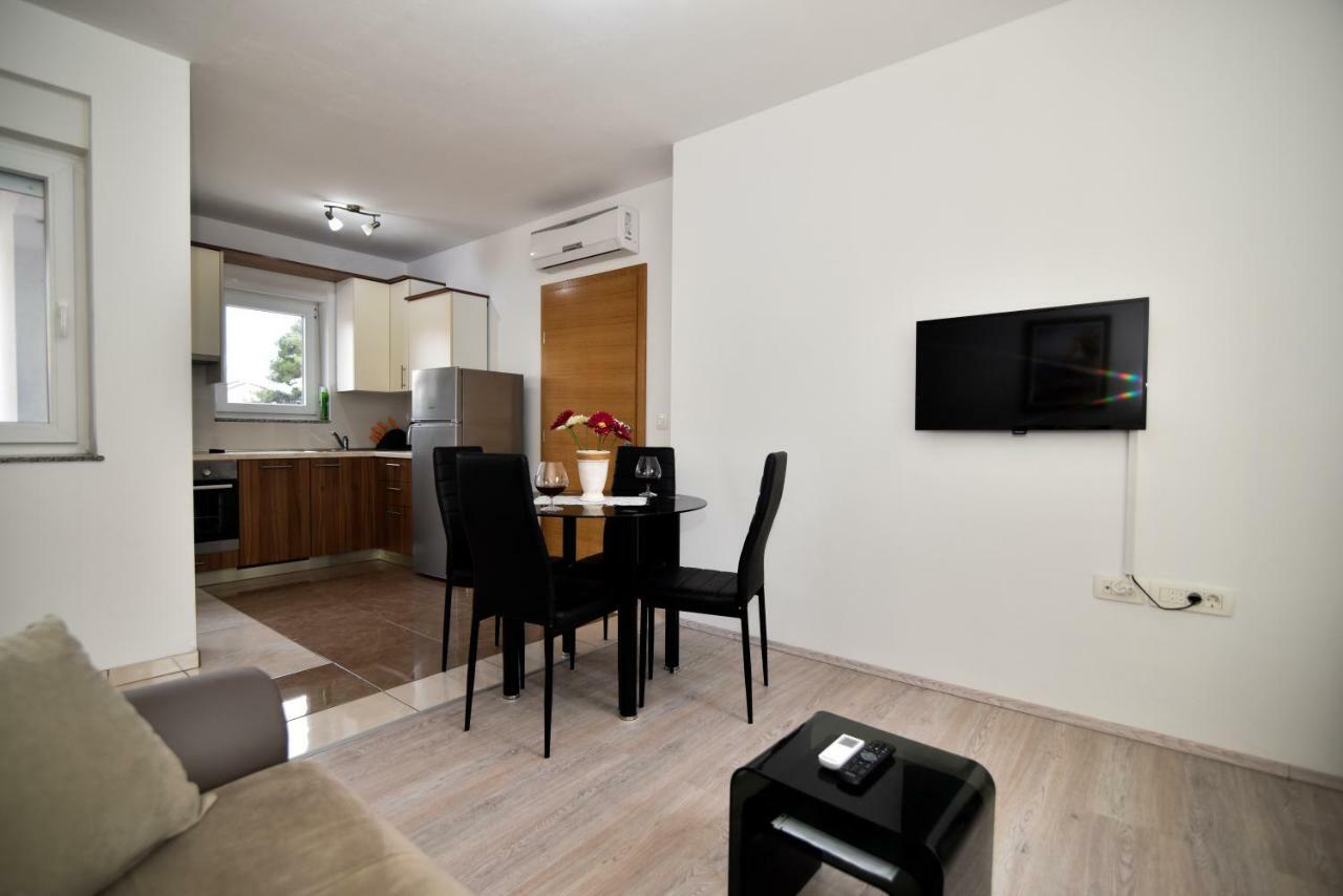 Apartment Stella *