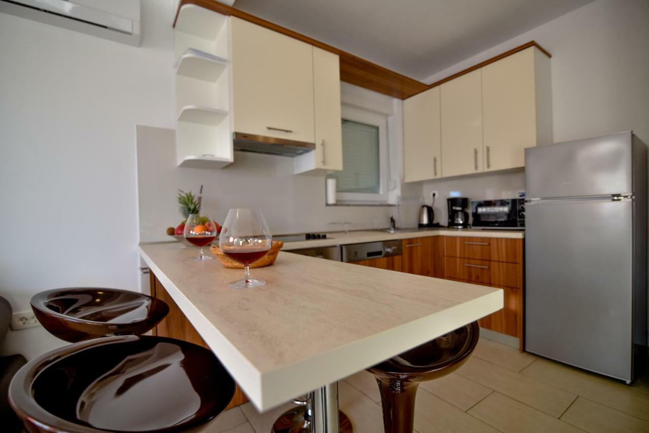 Stella Apartment